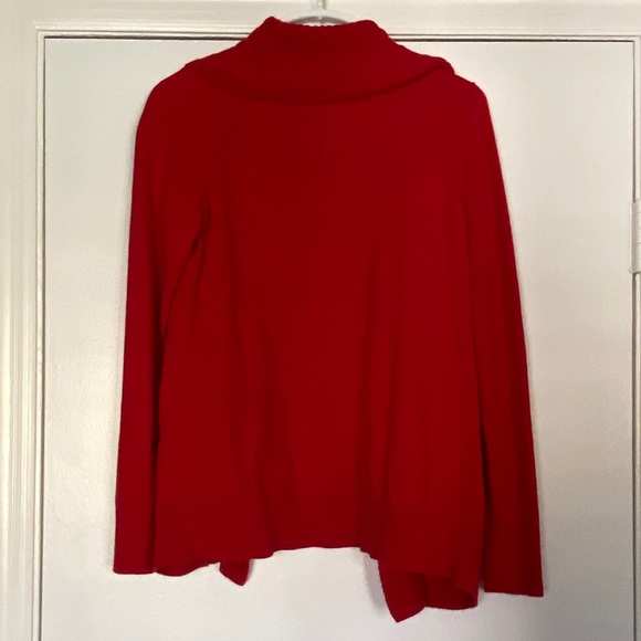 A&F red cardigan - Picture 4 of 4